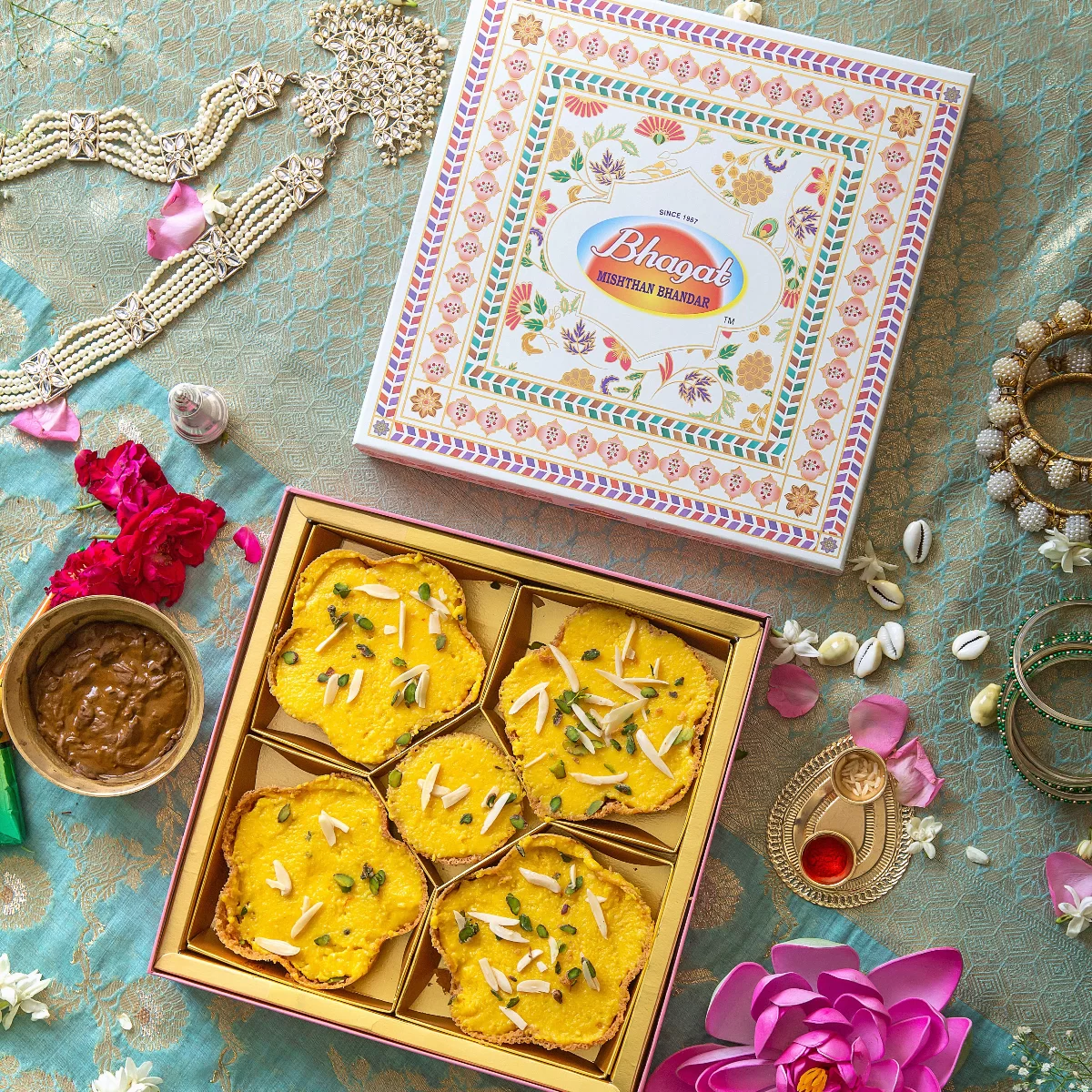 Flower Ghewar Delight-rabri