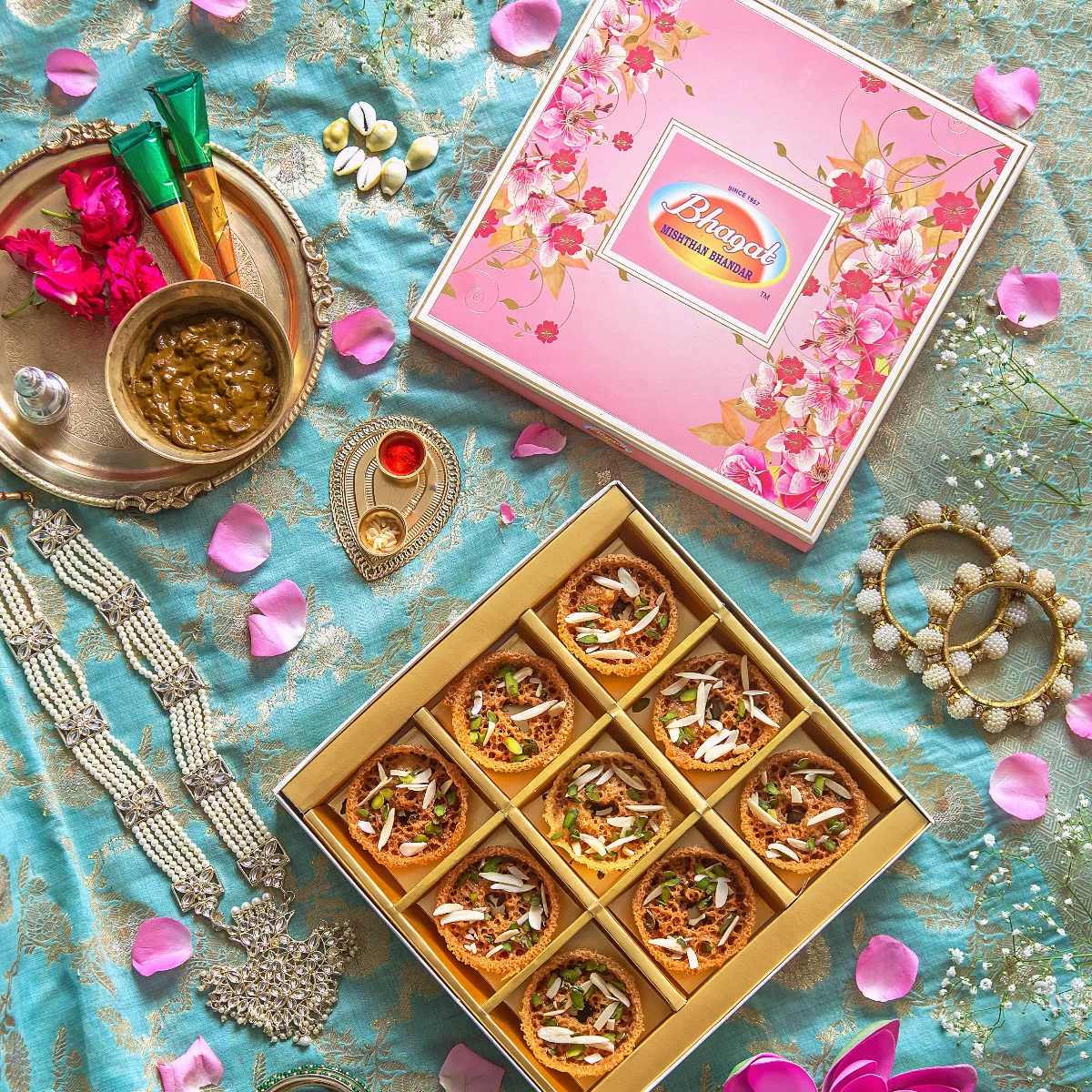 Ghewar - Mini Meetha (pack Of 9 Pc.)